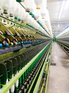诺基工业 用匠心纺出未来——纺纱技术与图片艺术的交融